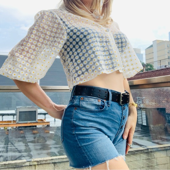 Zara Daisies Balloon Lantern 3/4 Sleeves Crop Top - Picture 4 of 16